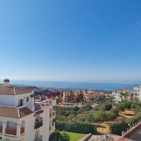 Elegant Apartment With Fantastic Views At The Top Of Calahonda Sitio de Calahonda 外观 照片