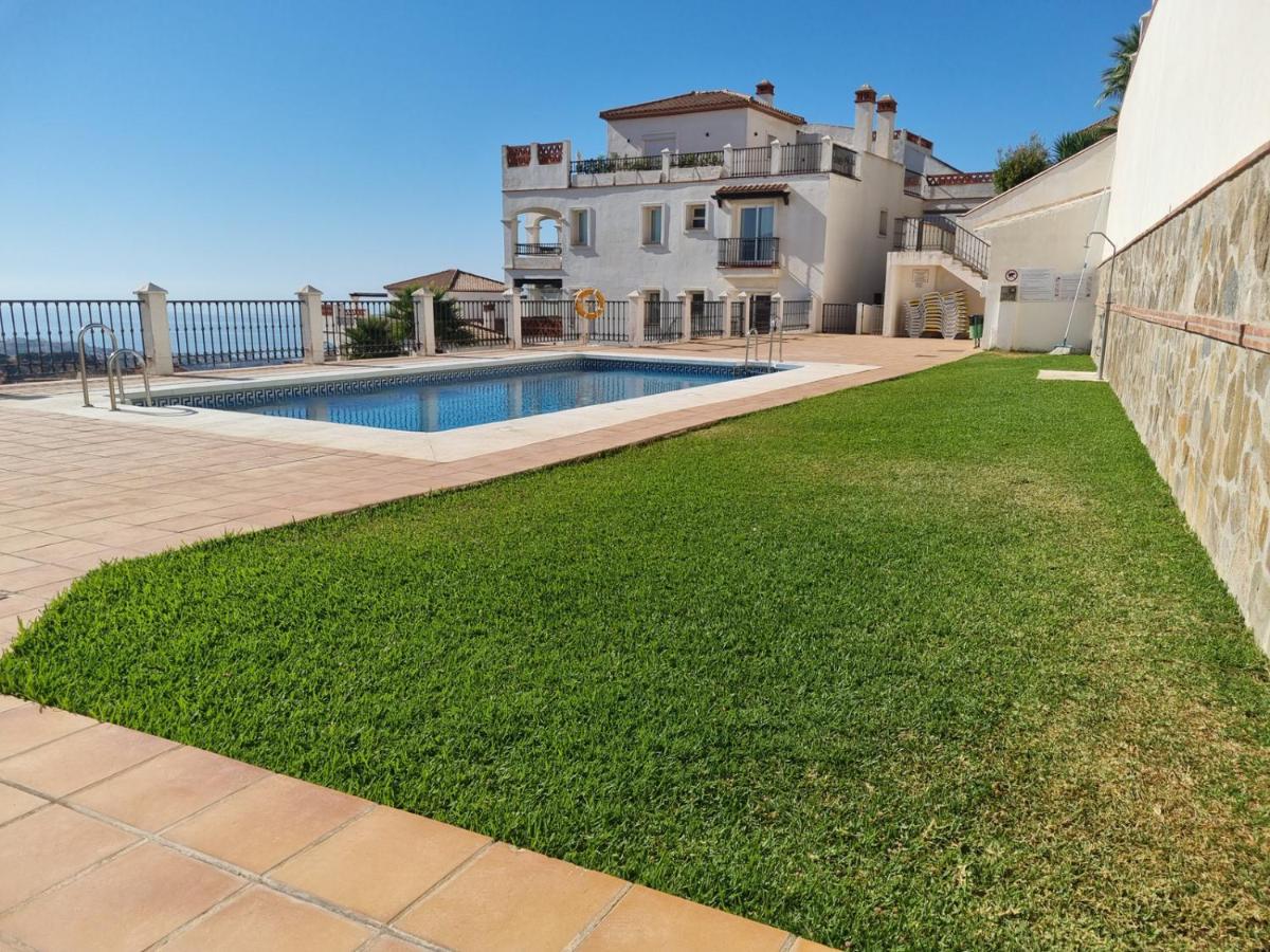 Elegant Apartment With Fantastic Views At The Top Of Calahonda Sitio de Calahonda 外观 照片