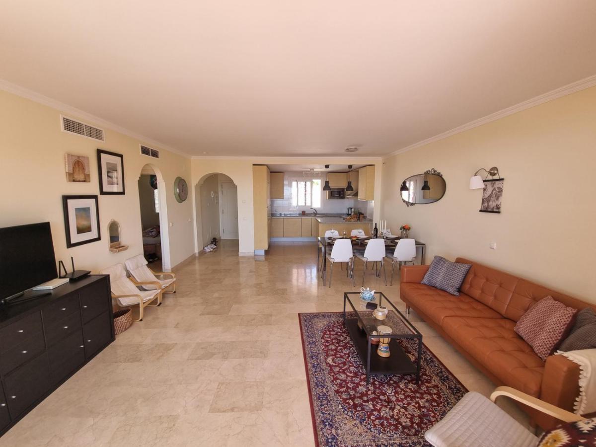 Elegant Apartment With Fantastic Views At The Top Of Calahonda Sitio de Calahonda 外观 照片