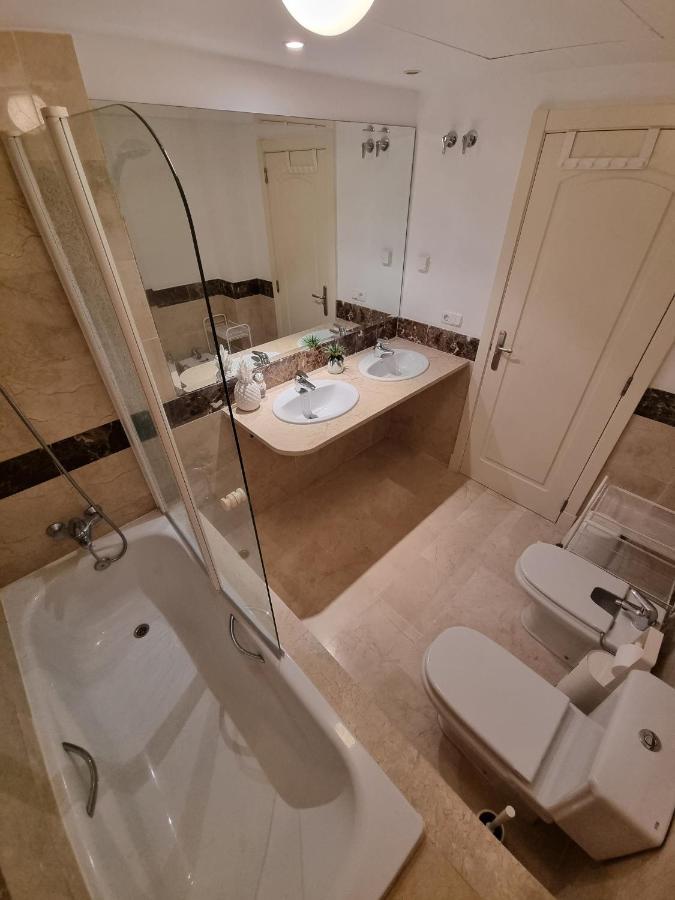 Elegant Apartment With Fantastic Views At The Top Of Calahonda Sitio de Calahonda 外观 照片