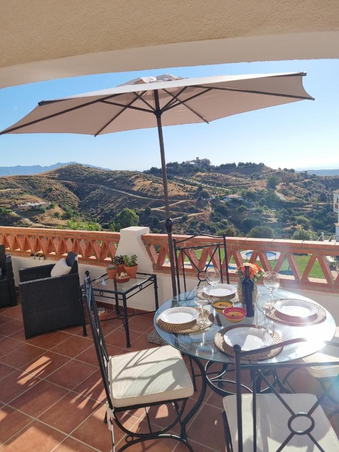 Elegant Apartment With Fantastic Views At The Top Of Calahonda Sitio de Calahonda 外观 照片