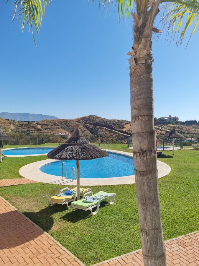Elegant Apartment With Fantastic Views At The Top Of Calahonda Sitio de Calahonda 外观 照片